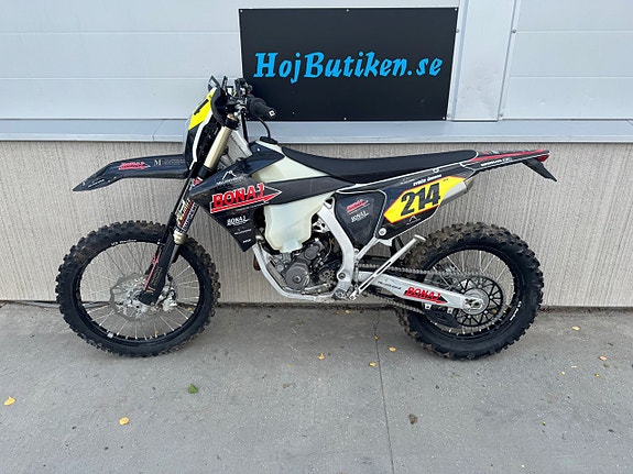 Triumph TF250-E 2 of 6