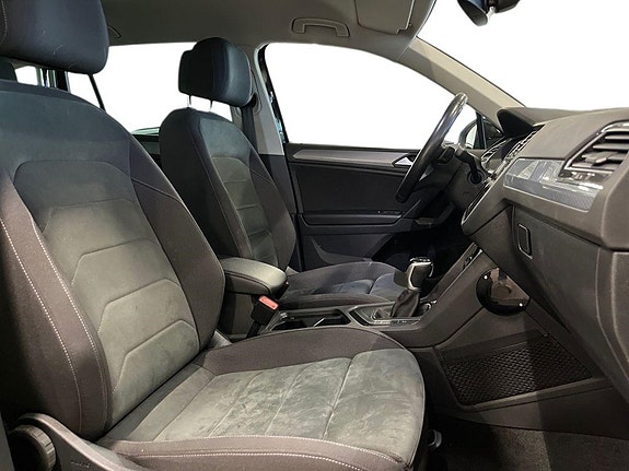 Volkswagen Tiguan 9 of 13