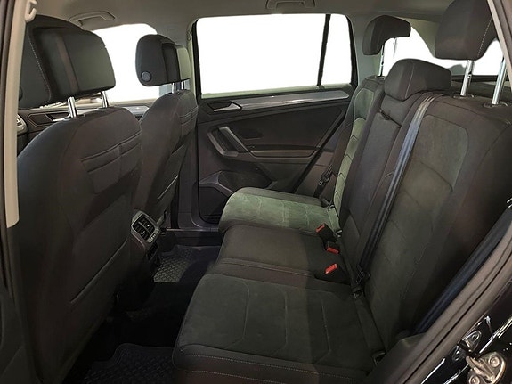Volkswagen Tiguan 12 of 13