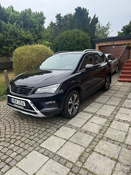 Seat Ateca 2 of 5