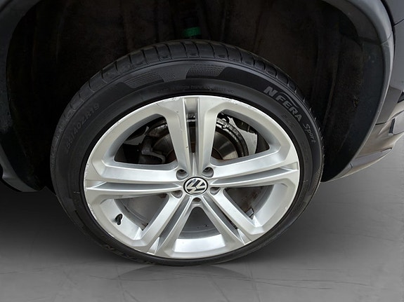 Volkswagen Tiguan 30 of 30