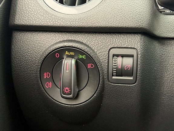Volkswagen Tiguan 27 of 30