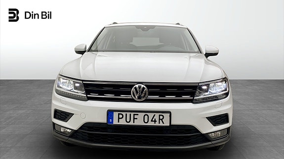 Volkswagen Tiguan 4 of 12