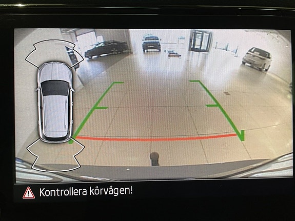 Skoda Karoq 27 of 27