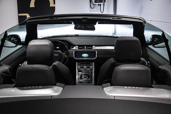 Land Rover Range Rover Evoque 13 of 21