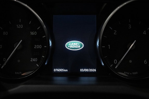 Land Rover Range Rover Evoque 21 of 21