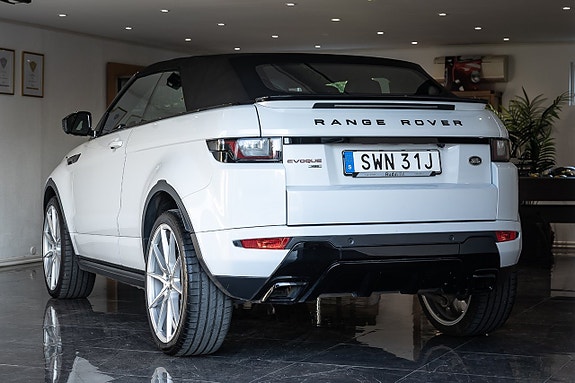 Land Rover Range Rover Evoque 8 of 21