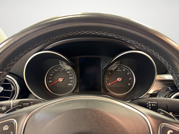 Mercedes-Benz C180 12 of 20