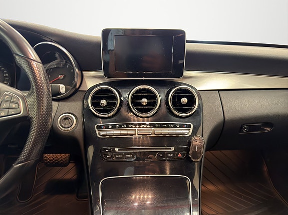 Mercedes-Benz C180 17 of 20