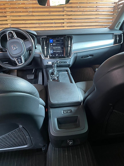 Volvo V90 5 of 8