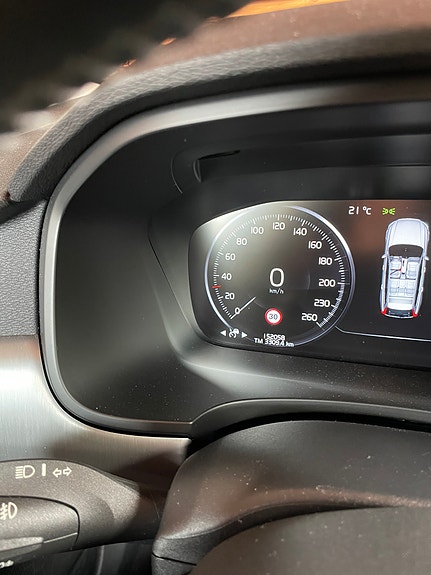 Volvo V90 8 of 8