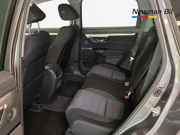Honda CR-V 9 of 16