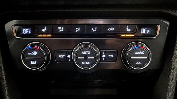 Volkswagen Tiguan Allspace 17 of 30