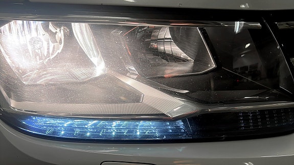 Volkswagen Tiguan Allspace 15 of 30