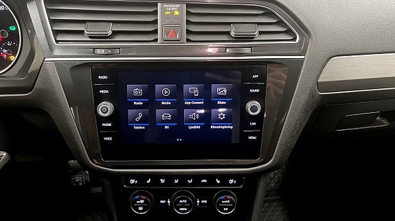 Volkswagen Tiguan Allspace 9 of 30