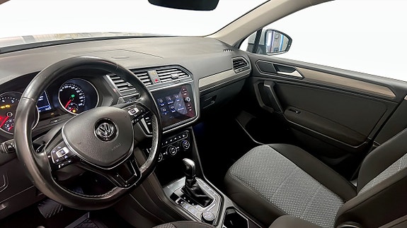 Volkswagen Tiguan Allspace 7 of 30
