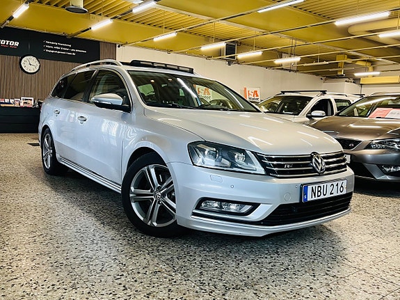 Volkswagen Passat 2 of 21