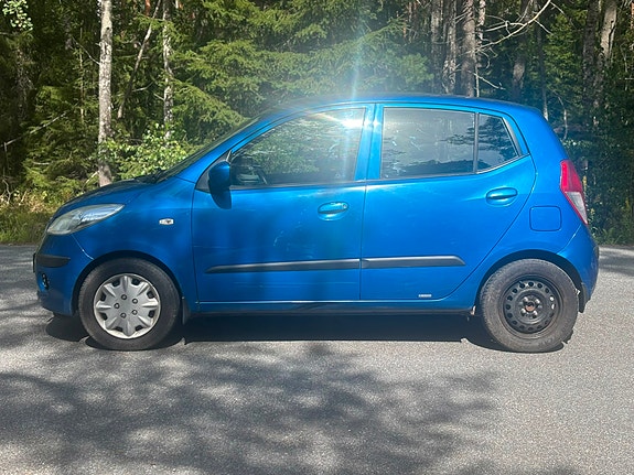 Hyundai i10 4 of 13