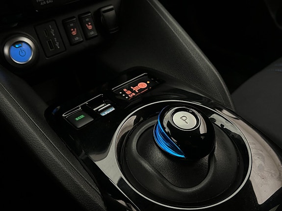 Nissan Leaf 18 of 29
