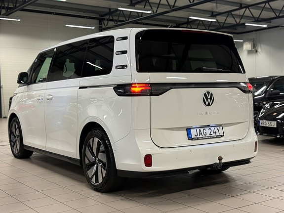 Volkswagen ID. Buzz 11 of 27