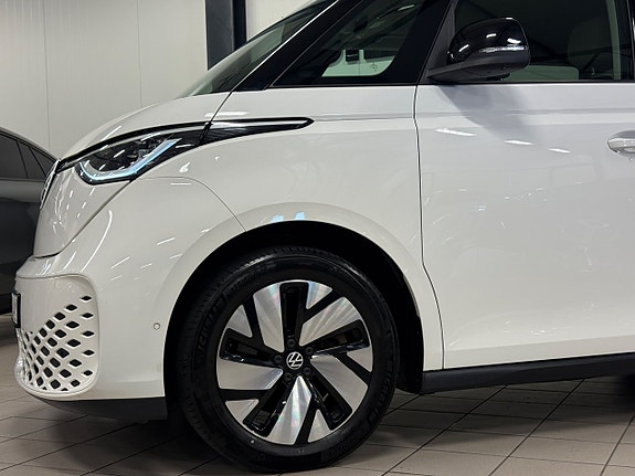 Volkswagen ID. Buzz 5 of 27