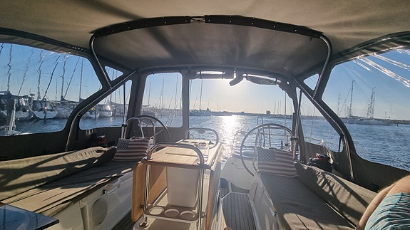 Jeanneau Sun Odyssey 42 DS MK II 2011 6 of 18