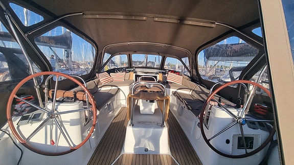 Jeanneau Sun Odyssey 42 DS MK II 2011 4 of 18