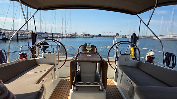 Jeanneau Sun Odyssey 42 DS MK II 2011 7 of 18