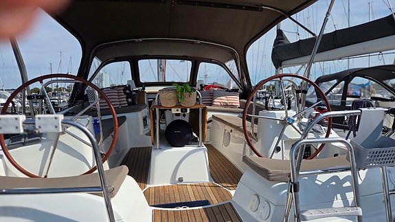 Jeanneau Sun Odyssey 42 DS MK II 2011 5 of 18