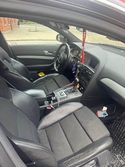 Audi A6 7 of 11