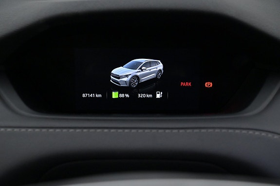 Skoda Enyaq 9 of 27