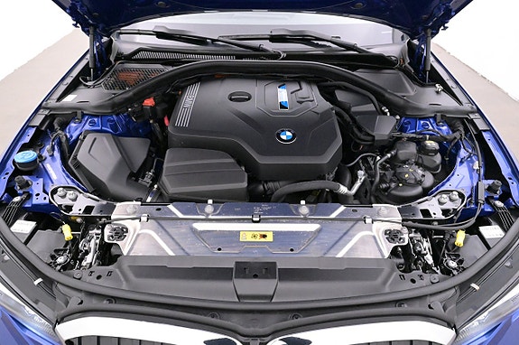 BMW 330e 26 of 27