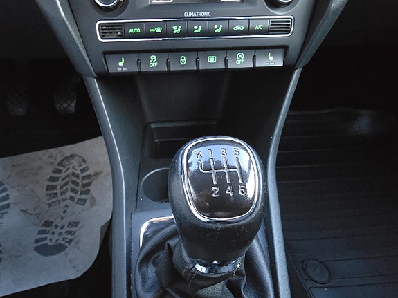 Skoda Rapid Spaceback 14 of 16