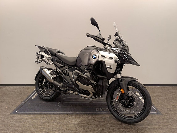BMW R1300GS Adventure Triple Black 860-890mm Kampanj, 18 295kr rabatt & 5 års garanti 2 of 4