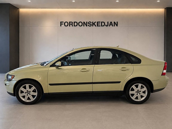 Volvo S40 4 of 15