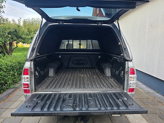 Ford Ranger 6 of 9