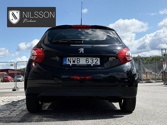 Peugeot 208 10 of 30
