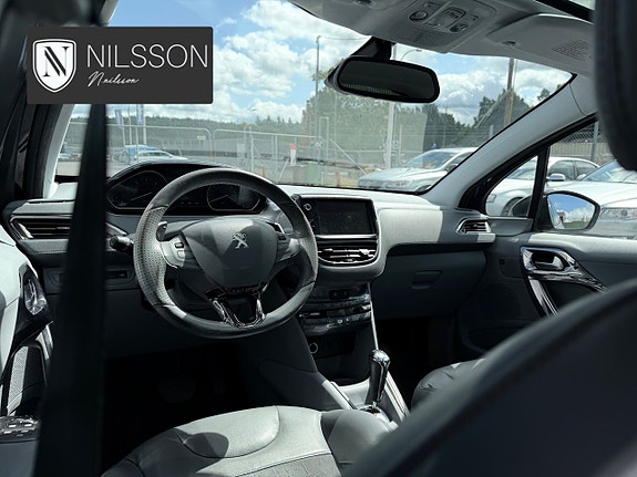 Peugeot 208 29 of 30