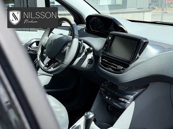 Peugeot 208 22 of 30