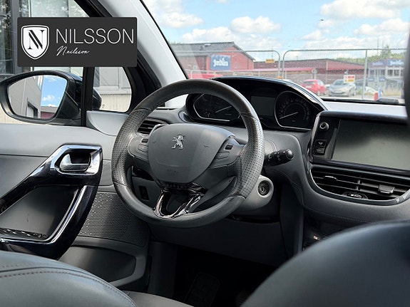 Peugeot 208 27 of 30