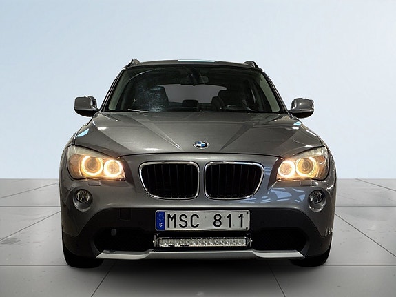 BMW X1 2 of 20
