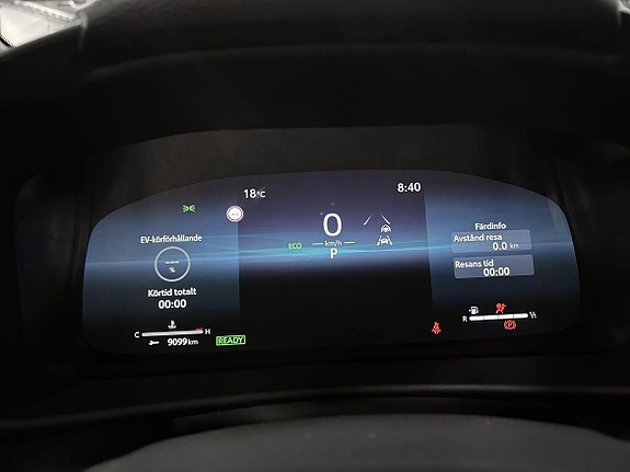 Toyota C-HR 14 of 19