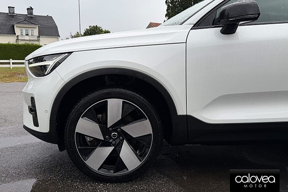 Volvo C40 9 of 16