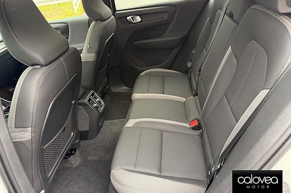 Volvo C40 7 of 16