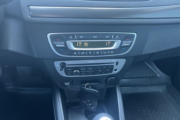 Renault Megane 10 of 12