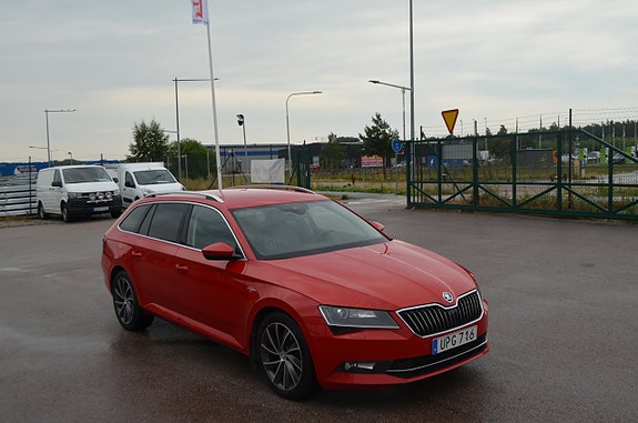 Skoda Superb 15 of 25