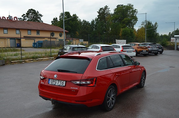 Skoda Superb 12 of 25