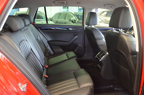 Skoda Superb 21 of 25