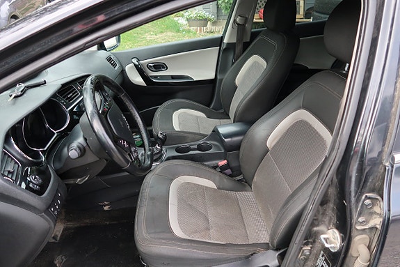 Kia Ceed 6 of 8