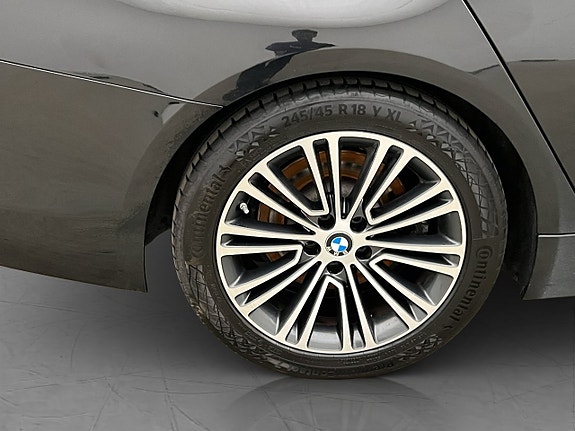 BMW 520 27 of 28